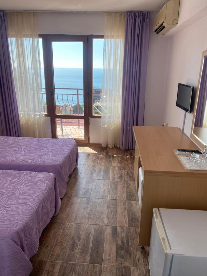 Family Hotel Rai-Only Adults Golden Sands Exterior photo