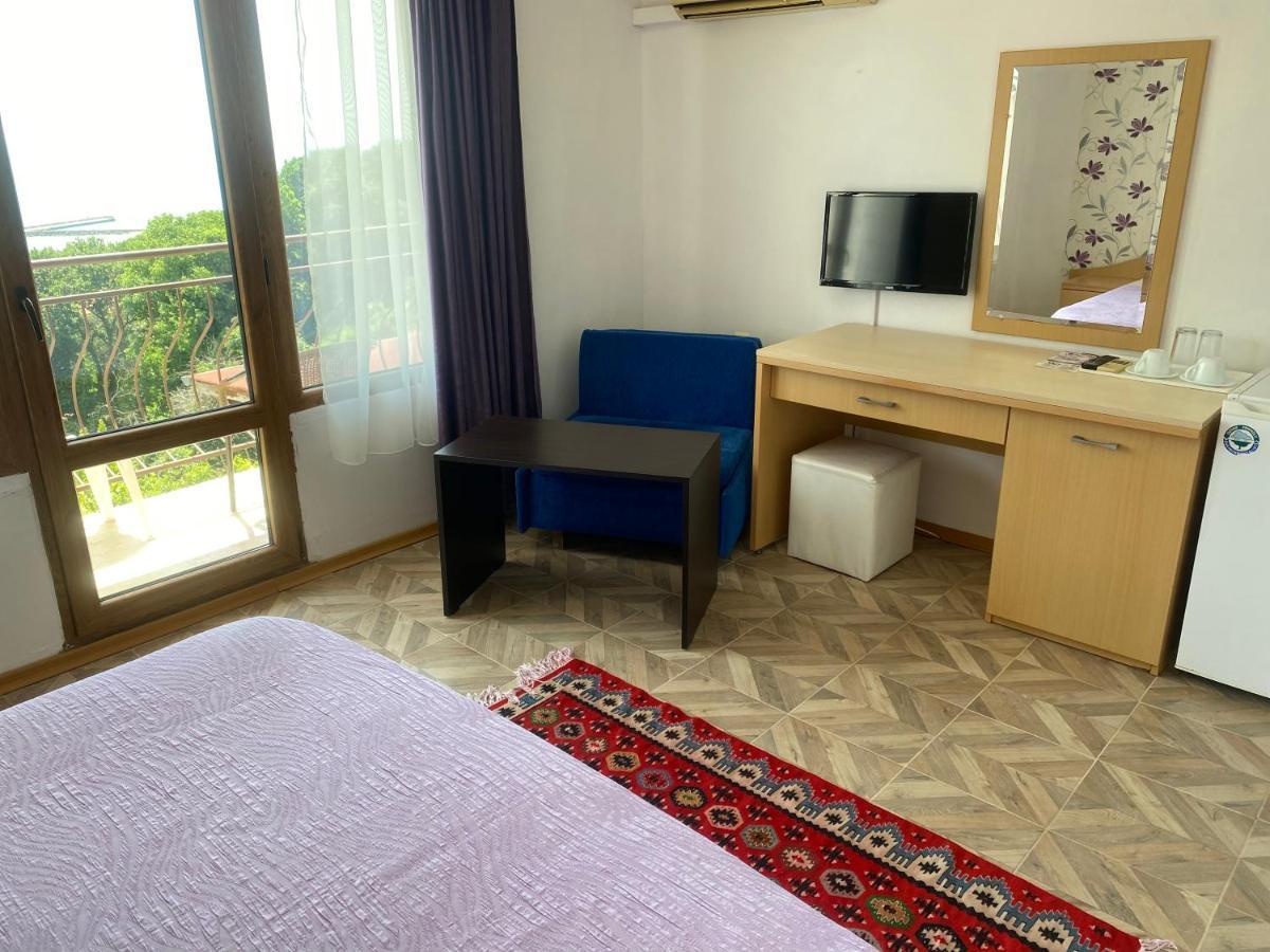 Family Hotel Rai-Only Adults Golden Sands Exterior photo